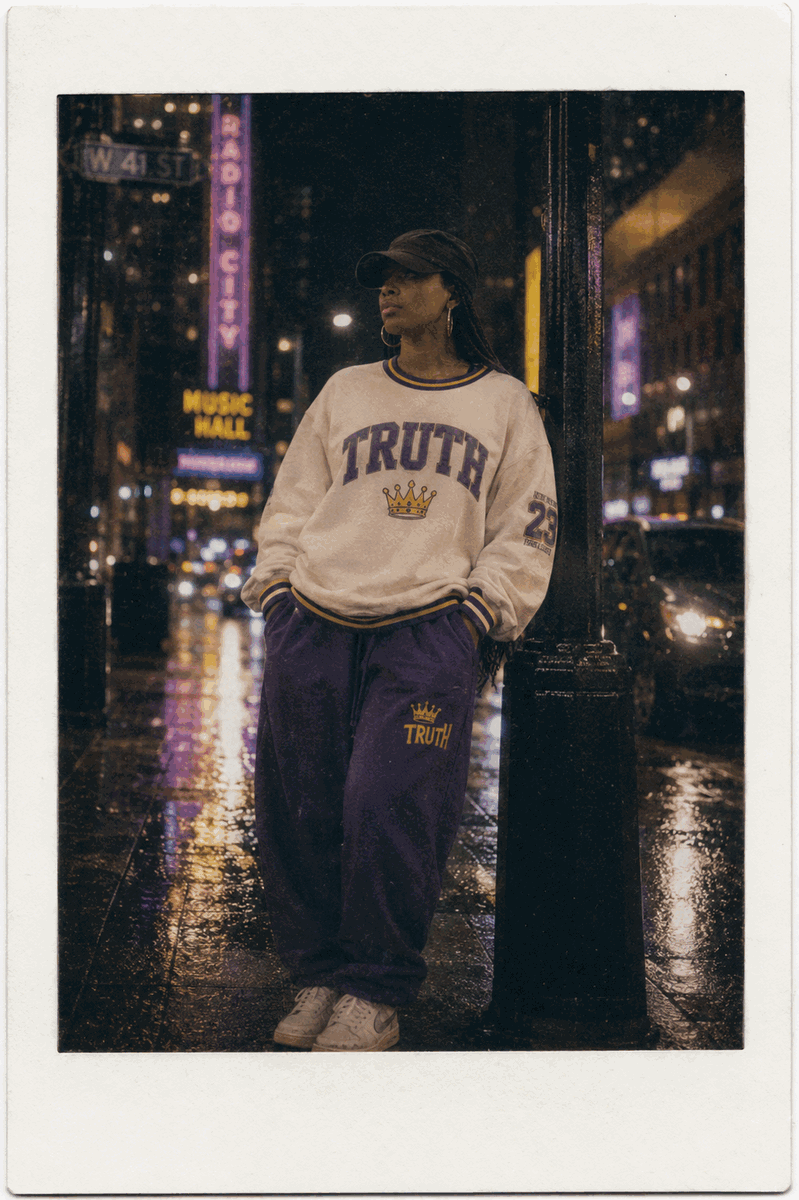 DaVyne Truth gallery photo 6